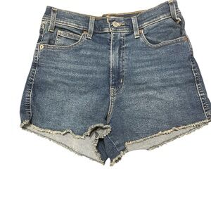 Signature Levi’s signature heritage high-rise denim Jean shorts size 8 women’s